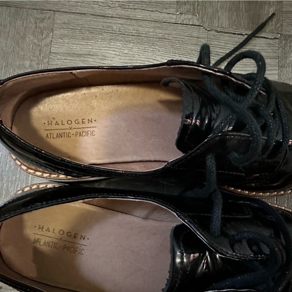 Halogen x Atlantic Pacific Black Patent Platform Oxford 7.5 pre-owned - Picture 6 of 14